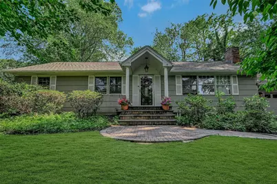 18 Huyler Court, Setauket, NY 11733 - Photo 1