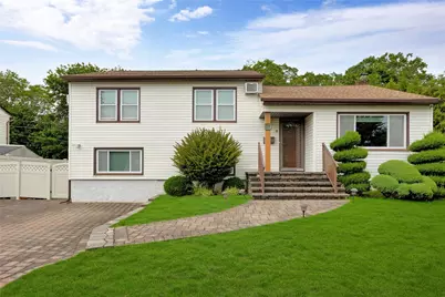 35 Lenore Lane, Farmingdale, NY 11735 - Photo 1