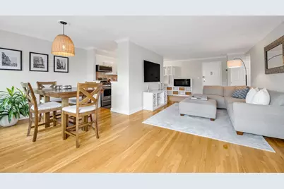 5 Birchwood Court #2C, Mineola, NY 11501 - Photo 1