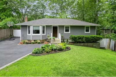 185 Carlton Drive E, Shirley, NY 11967 - Photo 1