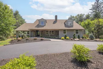 25 Georgetown Oval, New City, NY 10956 - Photo 1