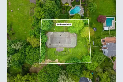 98 Beverly Road, New Rochelle, NY 10804 - Photo 1