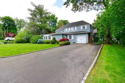 20 Primrose Lane, East Hills, NY 11577 - Photo 1