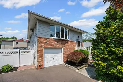 11 Trescott Street, Dix Hills, NY 11746 - Photo 1