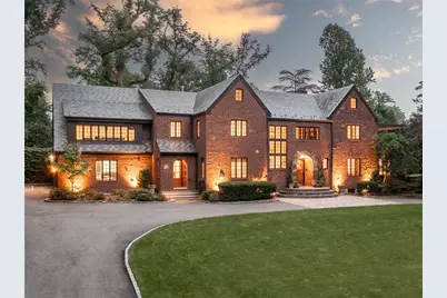 510 Manhasset Woods Road, Manhasset, NY 11030 - Photo 1