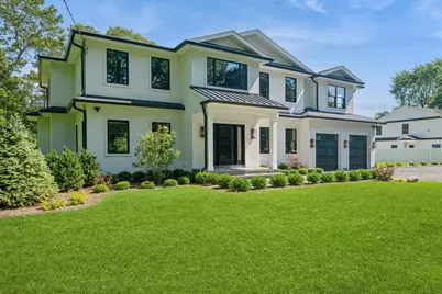 352 Cold Spring Road, Syosset, NY 11791 - Photo 1