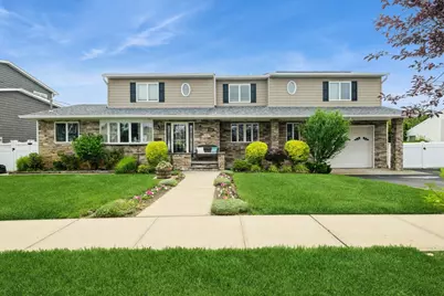 2350 Narraganset Avenue, Seaford, NY 11783 - Photo 1