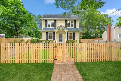 16 Garfield Place, East Northport, NY 11731 - Photo 1