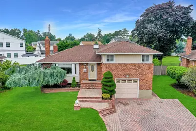 90 Stephen Street, Levittown, NY 11756 - Photo 1