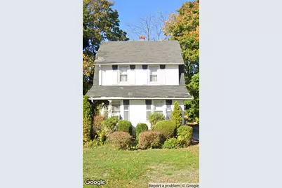 33 Willow Avenue, Freeport, NY 11520 - Photo 1