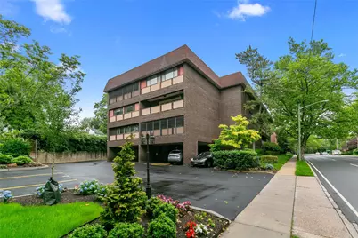 171 S Middle Neck Road #1F, Great Neck, NY 11021 - Photo 1