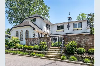 431 Carpenter Avenue, Sea Cliff, NY 11579 - Photo 1