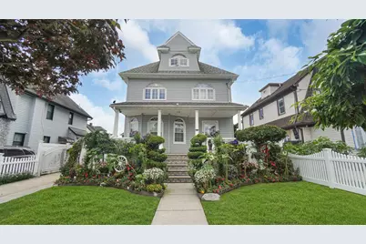 89-10 189th Street, Hollis, NY 11423 - Photo 1