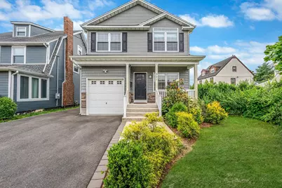 862 Jayne Place, Baldwin, NY 11510 - Photo 1