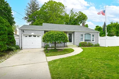 73 Murdock Street, South Huntington, NY 11746 - Photo 1