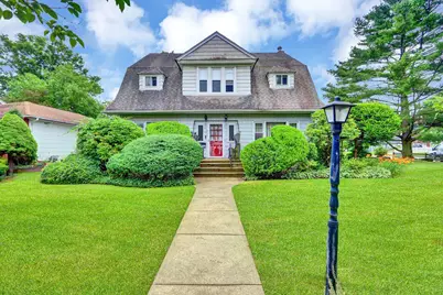 313 Pine Street, Freeport, NY 11520 - Photo 1