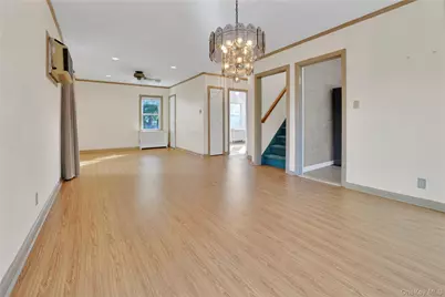 33 Park Circle, New Hyde Park, NY 11040 - Photo 1
