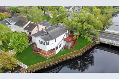 244 S Park Avenue, Rockville Centre, NY 11570 - Photo 1