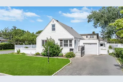 12 Schiller Street, Hicksville, NY 11801 - Photo 1