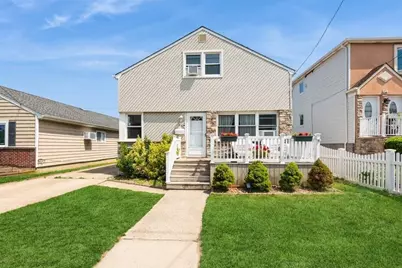 62 Warwick Road, Island Park, NY 11558 - Photo 1