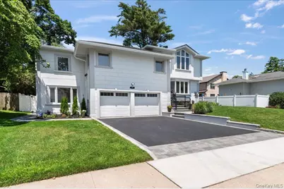 77 Bounty Lane, Jericho, NY 11753 - Photo 1