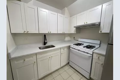 4260 Colden Street #4B, Flushing, NY 11355 - Photo 1