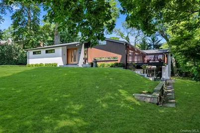 3 Horseshoe Lane, Great Neck, NY 11020 - Photo 1