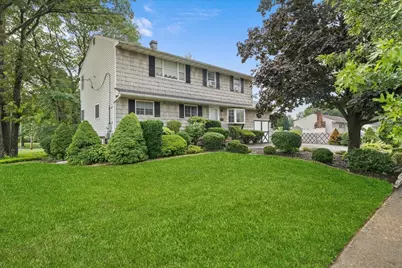 635 Connetquot Avenue, Islip Terrace, NY 11752 - Photo 1