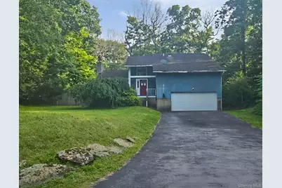 6 White Oaks Road, Hyde Park, NY 12538 - Photo 1