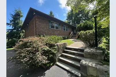 18 Ridgefield Lane, Newburgh, NY 12550 - Photo 1