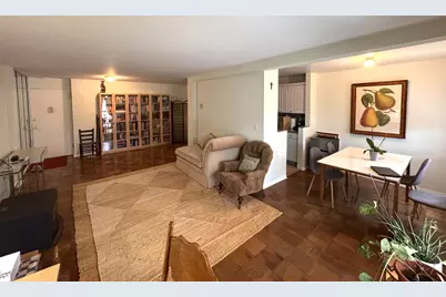 25 Stewart Place #612, Mount Kisco, NY 10549 - Photo 1