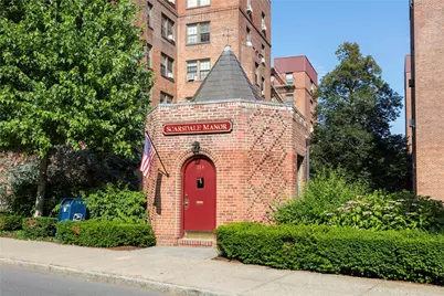 188 Garth Road #4U, Scarsdale, NY 10583 - Photo 1