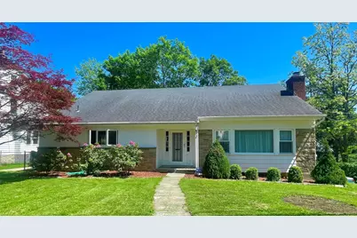 28 Cooper Lane, Larchmont, NY 10538 - Photo 1