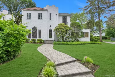 142 Baker Hill Road, Great Neck, NY 11023 - Photo 1