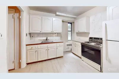 140-21 31 Road #3F, Flushing, NY 11354 - Photo 1