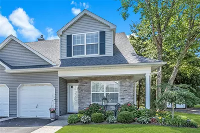 122 Maya Circle, Central Islip, NY 11722 - Photo 1