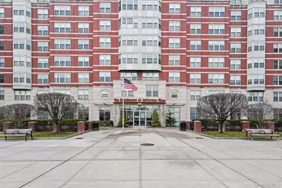 300 Mamaroneck Avenue #823, White Plains, NY 10605 - Photo 1