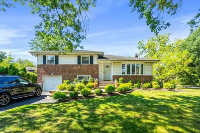 157 Birch Dr, Manhasset Hills, NY 11040 - Photo 1