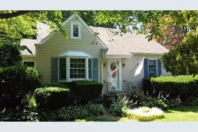 44 Crestwood Drive, Huntington Station, NY 11746 - Photo 1