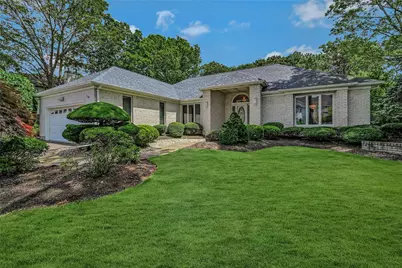 41 Somerset Drive, Holbrook, NY 11741 - Photo 1