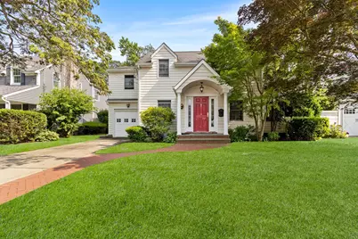 42 E Webster Street, Merrick, NY 11566 - Photo 1