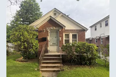 173-50 Fairchild Avenue, Flushing, NY 11358 - Photo 1