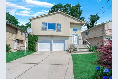 23 Genevieve Place, Great Neck, NY 11021 - Photo 1