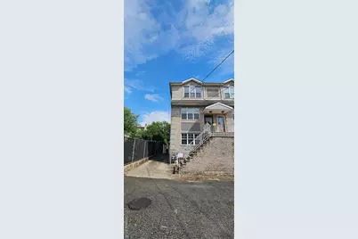 29 Marisa Court, New York, NY 10314 - Photo 1