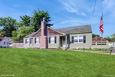 19 Crestwood Drive, New City, NY 10956 - Photo 1