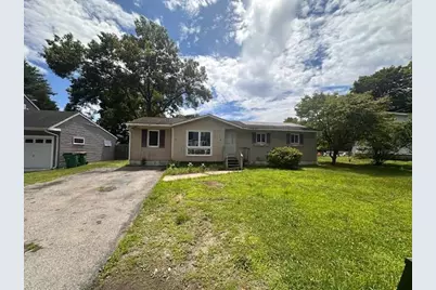 4 Morris Drive, Hyde Park, NY 12538 - Photo 1