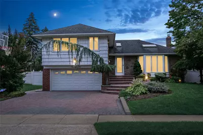 21 Hillvale, Syosset, NY 11791 - Photo 1