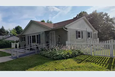 736 Blooming Grove Turnpike, New Windsor, NY 12553 - Photo 1