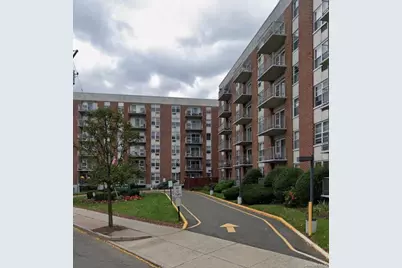 35 Park Avenue #4N, Suffern, NY 10901 - Photo 1