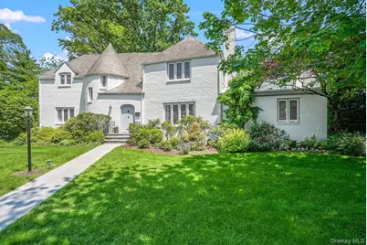 4 Villa Lane, Larchmont, NY 10538 - Photo 1